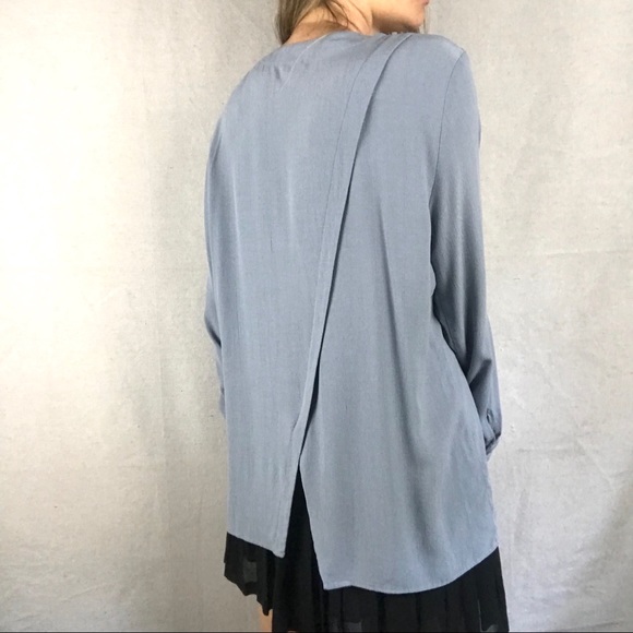 TOPSHOP button down w/asymmetrical back. - Picture 2 of 7